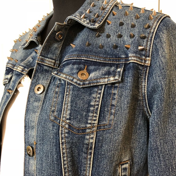 Jackets & Blazers - DENIM & STUDS JEAN JACKET
